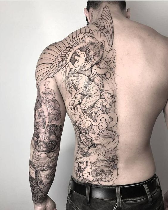 Explore 2024’s Top Men’s Tattoo Pieces: Bold Chest, Back, and Leg Designs