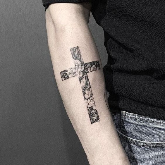 Discover Inspiring Men’s Cross Tattoos: Timeless Symbolism & Modern Designs