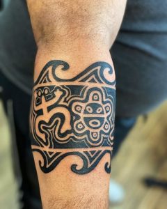 Explore Top Coqui Tattoo Ideas 2024 - Blend Taino Art & Modern Trends