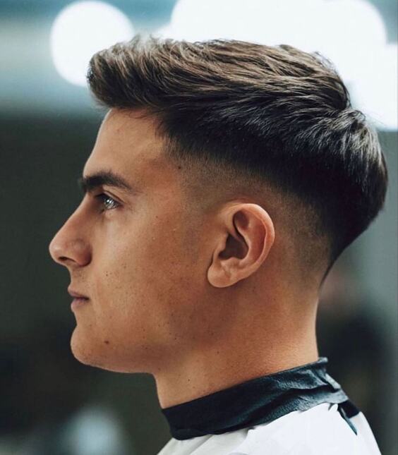 20 Top Fade Haircuts for Men 2024: Curly, Straight & Buzz Styles