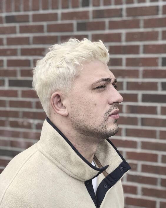 Top Men’s Blonde Hairstyles: From Short Crops to Long Sweeps