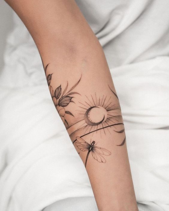 Explore 20 Stunning Fine Line Tattoo Ideas: Minimalist Designs for Women &#038; Men