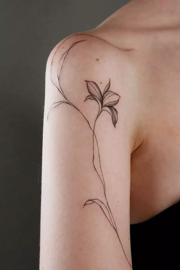 Explore 20 Stunning Fine Line Tattoo Ideas: Minimalist Designs for Women &#038; Men