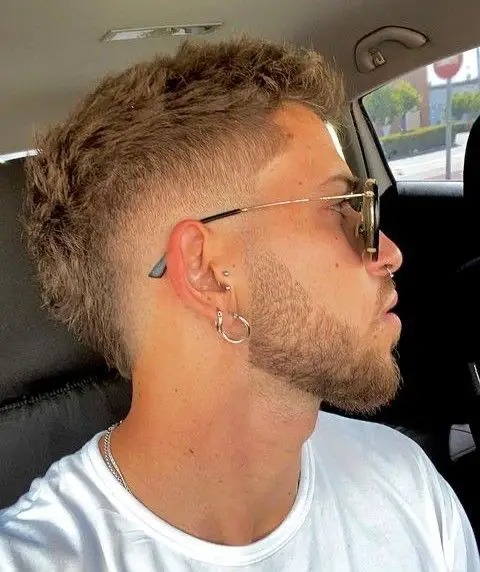 Trendy and Stylish Short Hairstyles for Men: The Ultimate 2025 Guide with Fade, Buzz Cuts & More