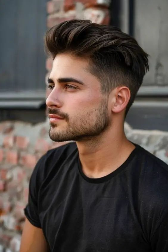 Best middle part hairstyles for men to try in 2025 – stylish, trendy, and versatile looks